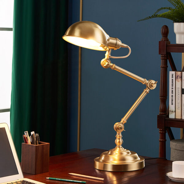 American Retro Brass Bedside & Study Table Lamp – Adjustable Height Vintage Design