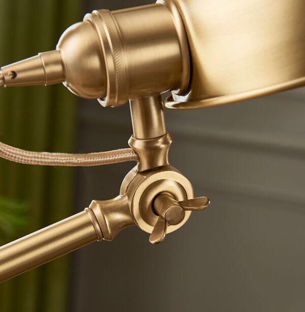American Retro Brass Bedside & Study Table Lamp – Adjustable Height Vintage Design - Image 9